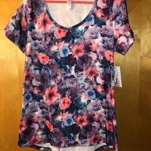 LulaRoe Floral Classic Tee NWT!